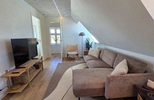 Tranebjerg Apartment | Bright modern holiday apartment on Samsø