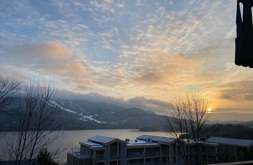 Mont-Tremblant Apartment | Bright & Modern Lac Tremblant Condo + Views