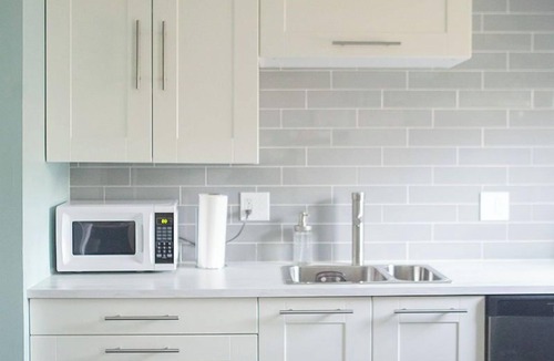 Westerville House | Bright, Modern Townhome with Natural Light