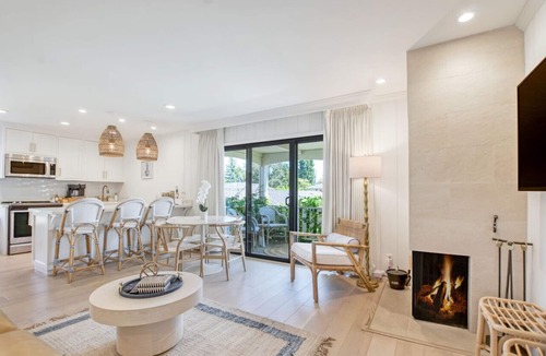 Napa Condo | Bright Napa Condo Pool View + 10min to DT