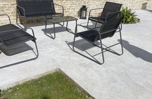 Saint-Regnobert-de-la-Cote-de-Nacre Apartment | Bright new apartment in waterfront building