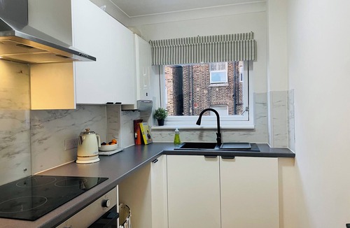 New Cross Apartment | Bright newly refurbished modern 1 bedroom flat