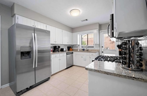 Fortson House | Bright Northside Retreat w/Patio & Games