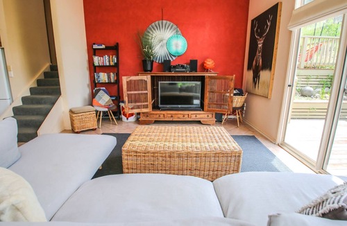 Bright House | BRIGHT ON HIGH: Bright