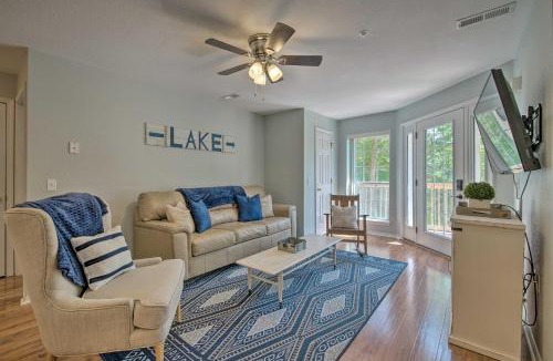 Kimberling City House | Bright Ozarks Condo w/Balcony & Lake Views!