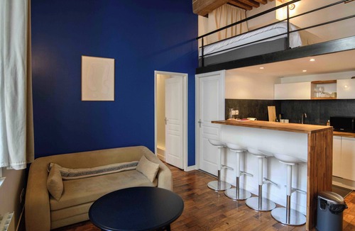 Griffon - Royale Apartment | Bright & Peaceful Lyon Cocoon – Perfect for 4
