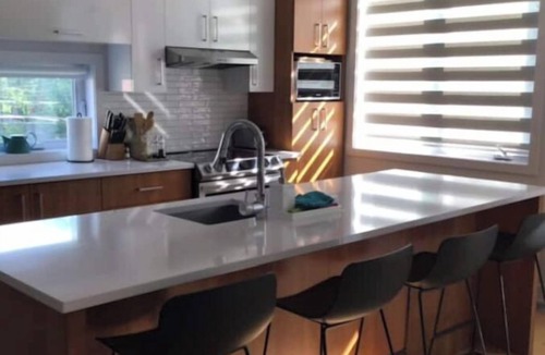 Hochelaga-Maisonneuve Apartment | Bright, quiet apartment on two floors