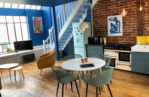 Arcueil Apartment | Bright, quiet loft 20 minutes from central Paris