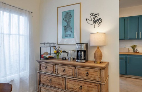 Silver Lake Apartment | Bright, restored 1925 Silver Lake home with patio, workspace, and exceptional walkability. Ideal for 30-night stays.