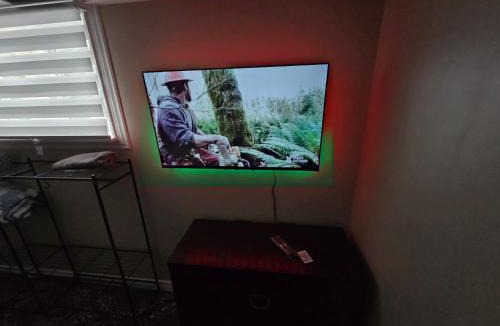 Pickering House | Bright Room in Walkout Basement