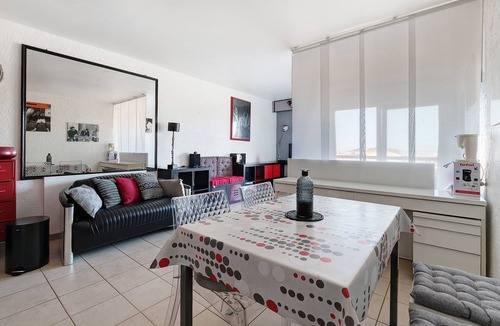Saint-Michel-Chef-Chef Apartment | Bright Studio "Les Dunes" with Lovely Sea View