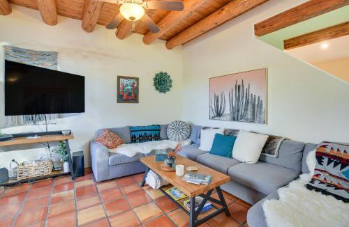Southside House | Bright Santa Fe Condo ~ Half-Mi to Meow Wolf!