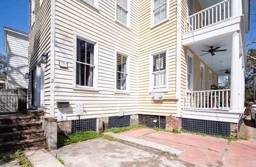 Cannonborough Elliotborough Apartment | Bright & Secluded Apartment with Pool Access