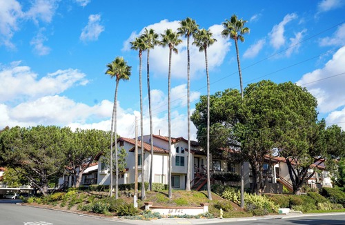 University City Apartment | Bright Second-Floor 2 Bed, 2 Bath Condo in Prime 92122 Location, Near UCSD, UTC