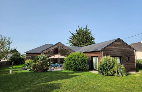Saint-Coulomb Villa | Bright single-storey villa. Quiet, Nearby beaches