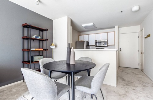 South Beach Apartment | Bright South Beach 2BR w/Pool, Spa, nr. Muni Lightrail, by Blueground