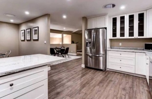 South San Francisco House | BRIGHT SPACIOUS NEWLY RENOVATED CLEAN COZY