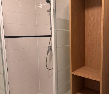 Clignancourt Apartment | Bright & Spacious 1BR in Montmartre - Paris 18