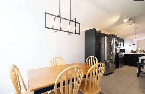Bloomington House | Bright & Spacious 4-Bedroom Home in Peaceful Bloomington Neighborhood