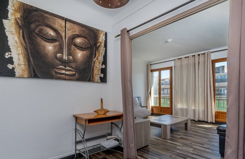 Blancarde Apartment | Bright, spacious apartment, not overlooked and close to all amenities.
