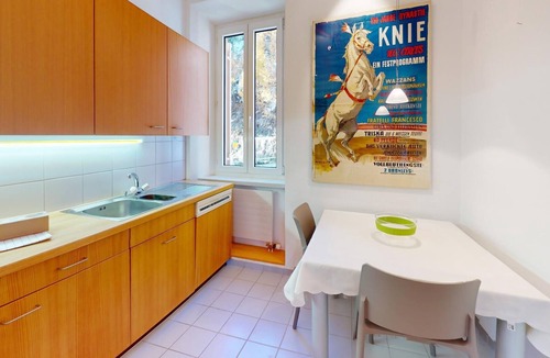 Champfer Apartment | Bright, spacious apartment at the entrance to the village of St.