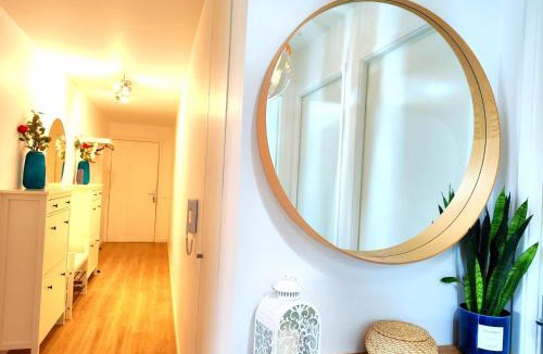 Bagneux Apartment | Bright Spacious Apartment near Paris Metro 4