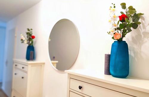 Bagneux Apartment | Bright Spacious Apartment near Paris Metro 4