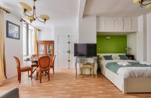15th Arrondissement Apartment | Bright & Spacious Apartments in Central Paris 15th