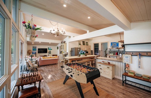 South Bruce Peninsula Ski Chalet | Bright & Spacious Chalet on Lake Huron - Private