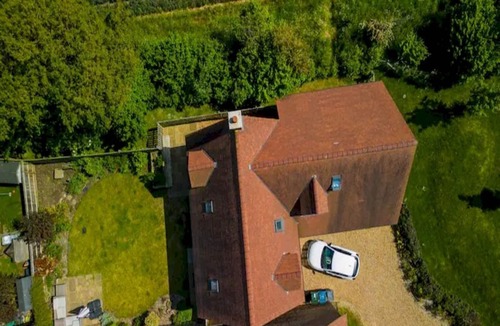 Saunderton House | Bright & Spacious Chilterns Hideaway - Pass the Keys