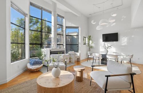 Lower Haight Apartment | Bright Spacious & Comfortable Hayes Valley Condo