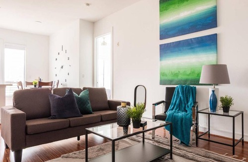Cityplace Apartment | Bright + Spacious | Parking @ West Village 2BR