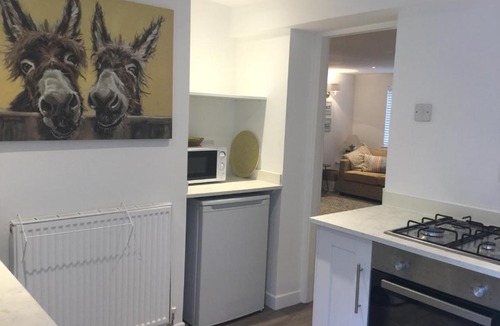 Bont Newydd Apartment | Bright spacious townhouse