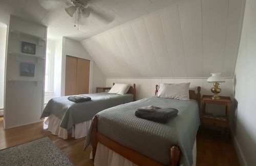 Seal Cove Other | Bright, spacious, views of Acadia from the Quiet Side, Booking for Summer 2025!