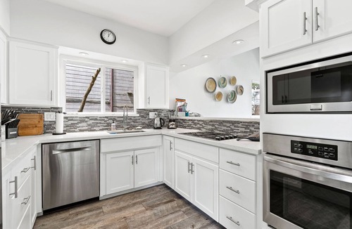 La Selva Beach House | Bright, Steps to Sand, Ocean Views