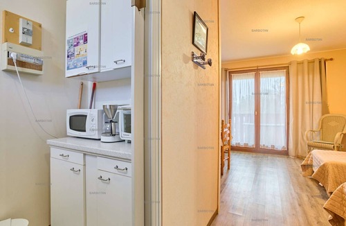 Barbotan-les-Thermes Apartment | Bright studio 2 pax, South Balcony, Wifi, Pets allowed