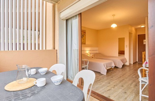 Barbotan-les-Thermes Apartment | Bright studio 2 pax, South Balcony, Wifi, Pets allowed