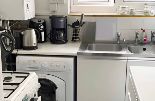 Vauxhall Apartment | Bright Studio - 12 Mins to Central London