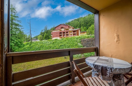Allos Apartment | Bright studio 4 pers Mountain view