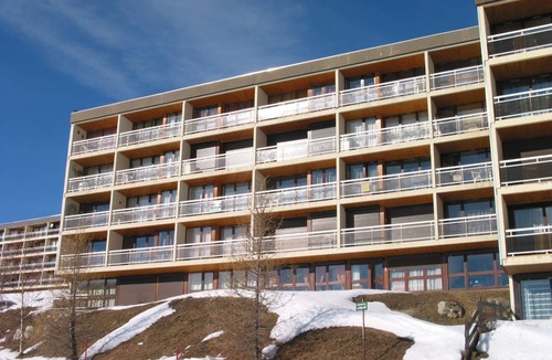 La Toussuire Apartment | Bright studio 6 ppl, south balcony, near slopes