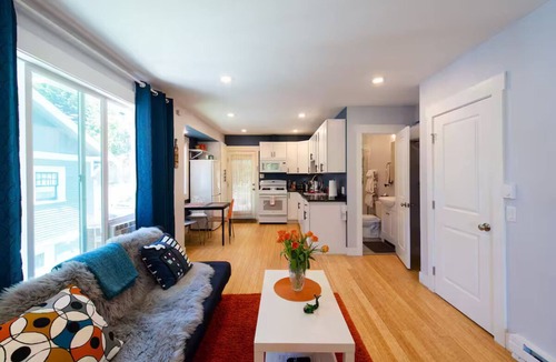 Fremont Apartment | Bright Studio in downtown Fremont