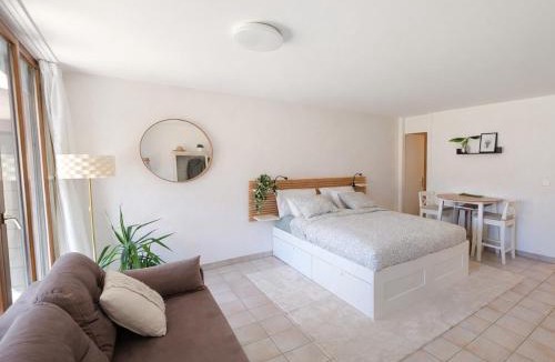 Martigny Apartment | Bright studio Martigny - 30 min from Verbier - free parking