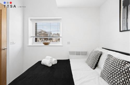 Woodside Apartment | Bright Studio with En-suite & Kitchenette A4 - Norwood Junction