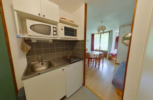 Les Rousses Apartment | Bright studio with loggia near Les Rousses village
