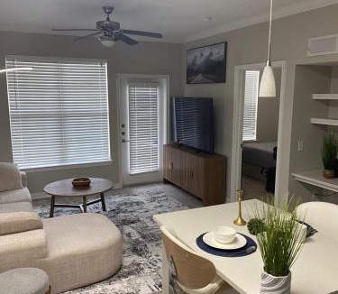 Egypt Apartment | Bright & Stylish 1BR Minutes to The Woodlands