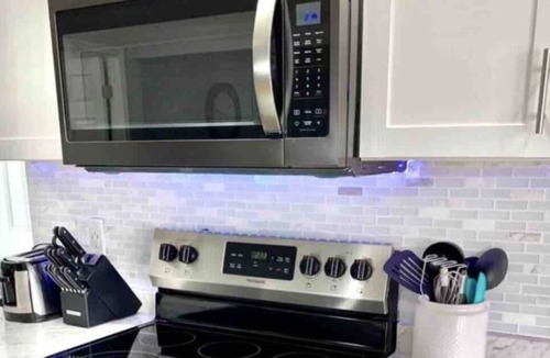 Norwich Apartment | Bright, Stylish & Super Clean