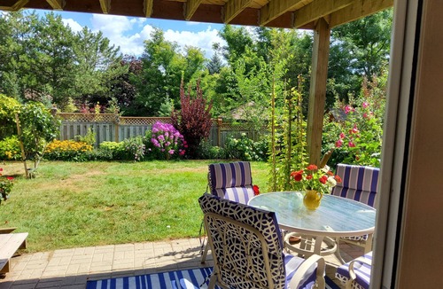 Rosemount House | BRIGHT SUITE: 2 BDRMS - PATIO/BACK YARD, PARK/GRAND RIVER WALKING TRAILS