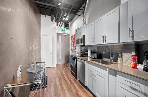 York University Heights Apartment | Bright Suites Finch West