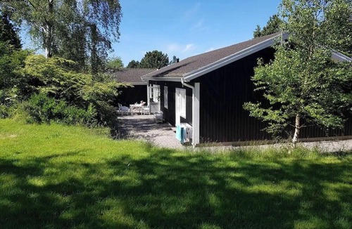 Melby House | Bright summer house near Hyllingebjerg beach