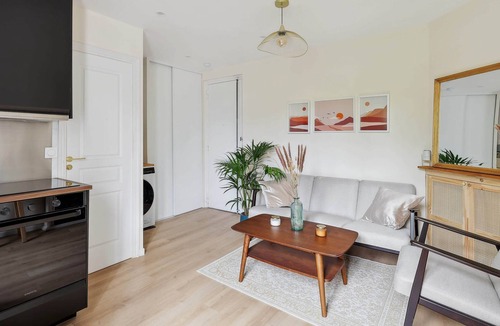 Saint-Ouen Apartment | Bright T2 luxury in St-Ouen, near Paris